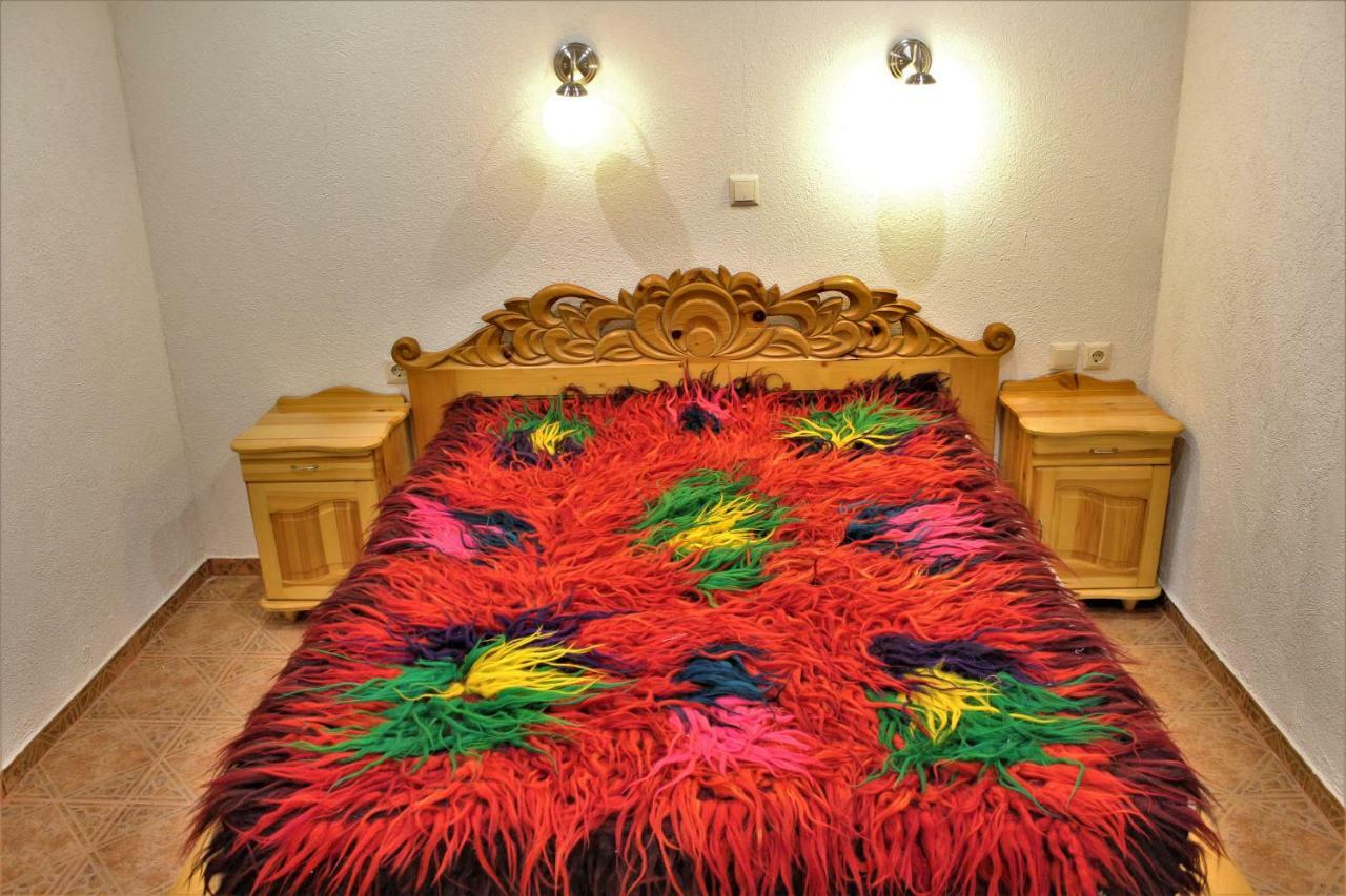 Hotel Sokay Tryavna Exterior photo